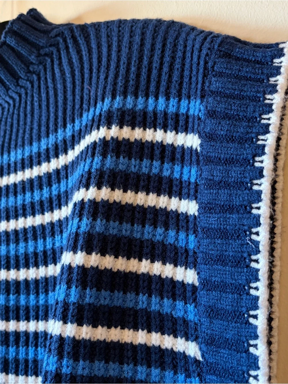 Striped Knit Vest - Picture 4 of 4